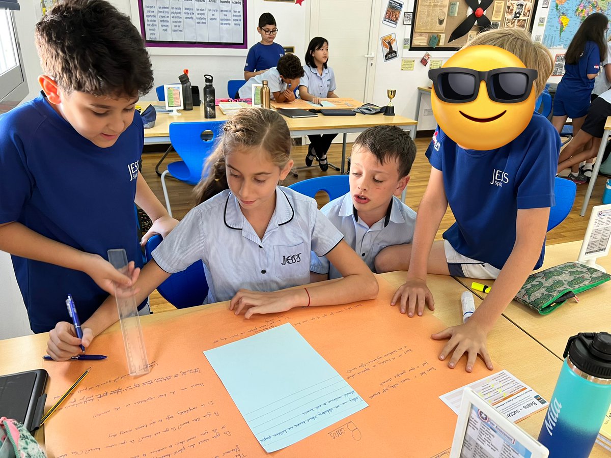 Collaboration is key to composing and delivering a strong consistent message #JESSJumCollaboration #JESJumEnglish