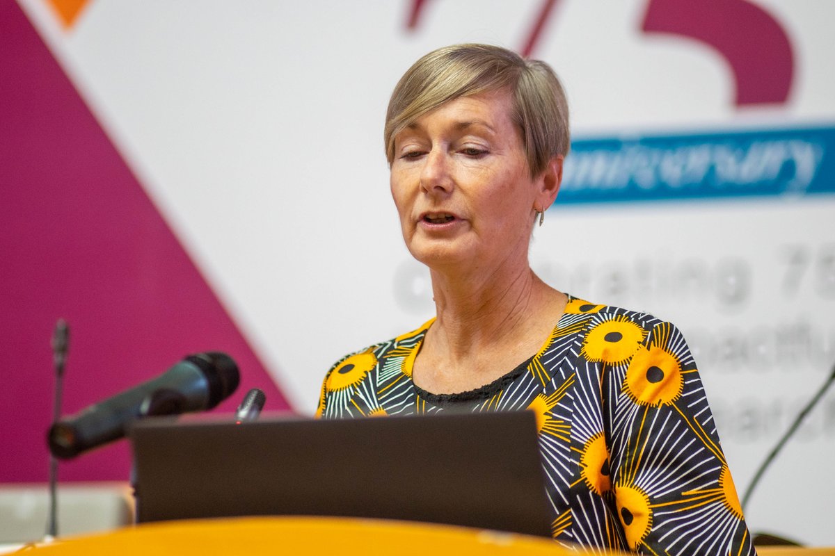#MRCGat75 Scientific Symposium ends today!

kicking off our first session with @BeateKampmann as she discusses "Vaccine Research in Africa - Opportunities and Challenges."

Watch  #MRCGat75 live on Youtube with streaming from <a href="/stateofmic/">STATE OF MIC</a> 

watch here 👉youtube.com/watch?v=BC0uUn…