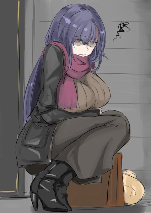 艦娘になる前の根暗JD山城

山城「ちょ、どこでこんなものっ」

扶桑「ロングの山城もかわいいでしょ?(ニッコリ)」 