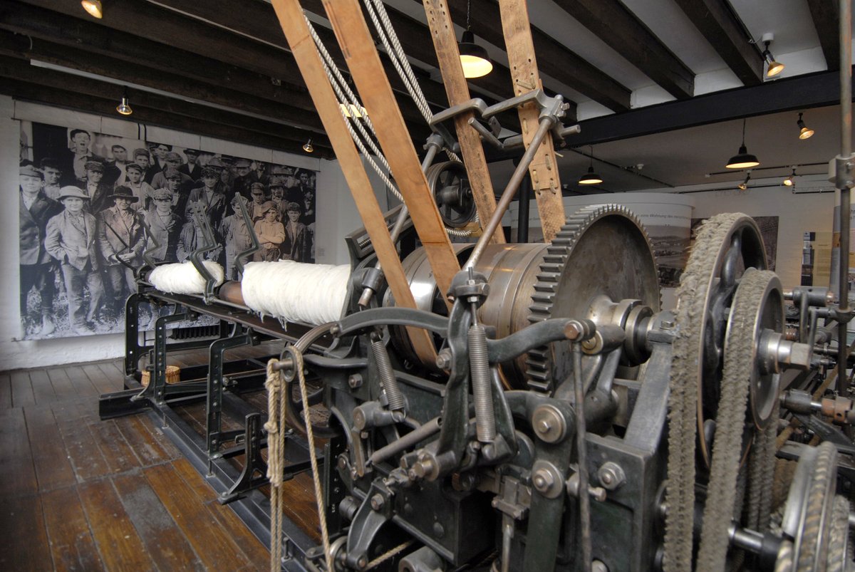 stadt_wuppertal's tweet photo. Für die Planung um Umsetzung der neuen Dauerausstellung des Museums für Frühindustrialisierung sucht das ZSI #Wuppertal eine*n wissenschaftliche*n Volontär*in. Die Ausschreibung richtet sich an Berufseinsteiger mit Interesse an der Industriegeschichte.➡️ https://t.co/VmLLJXtLYf https://t.co/o0OOdDH6y9