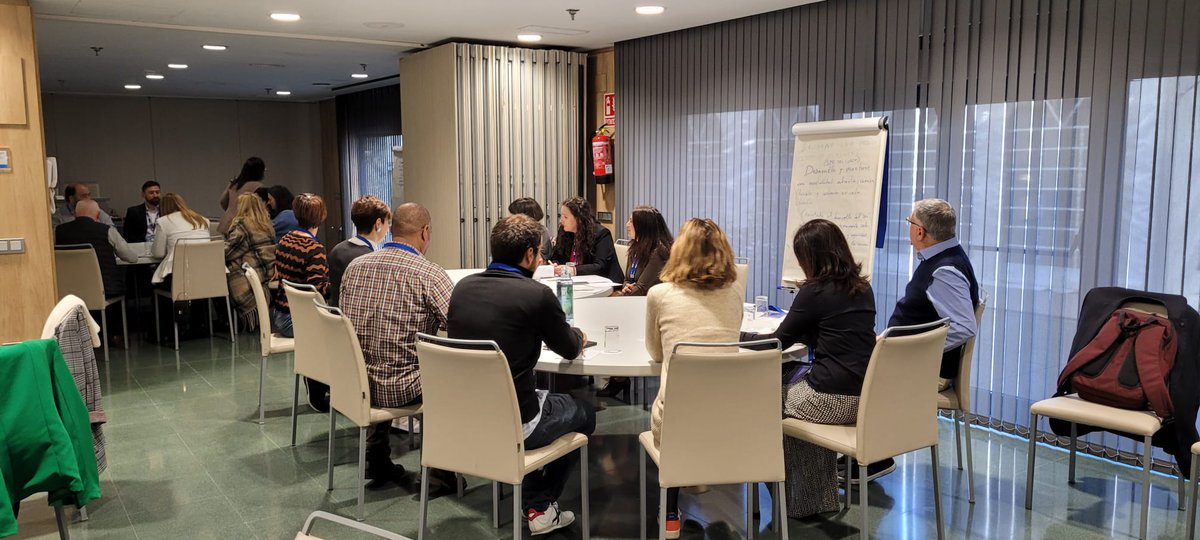 Workshops interactivos sobre las competencias clave <a href="/ICFHQ/">IntlCoachingFederation</a> Comunidad de Práctica sobre Competencias clave de <a href="/ICFEspana/">ICF España</a>. ¡El debate está servido! Cocreando y aprendiendo juntos en pro del coaching profesional de calidad en las #15JornadasICF.