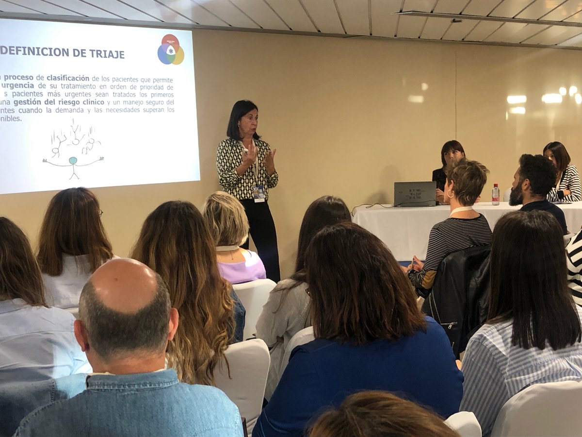 TejeraMg's tweet photo. #semescv22 
Taller triaje avanzado
Brillantes Yolanda Marina y , @FeliTalens @semesCV
@SEMES_ @ermurse78 https://t.co/5hibL3OHCq