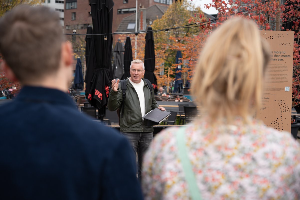 fillipstudios's tweet photo. Throwback to the launch of Arabidopsis Symphony during @dutchdesignweek 2022. Happy to meet our partners, friends &amp; family, and residents from around Wilhelminaplein in #Eindhoven. Thank you for joining us! You can still visit, until February 11th: https://t.co/Cudrix8E5B #ddw22 https://t.co/9VXUvJsAXa