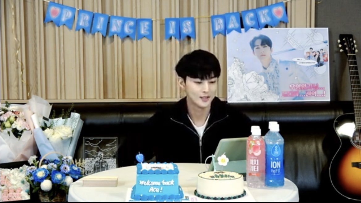 spdrverse_noah's tweet photo. il mio amore è tornato!❤️🩹🫂welcome back prince! #AceIsBack #Vav @VAV_official https://t.co/2TlSWQigMN