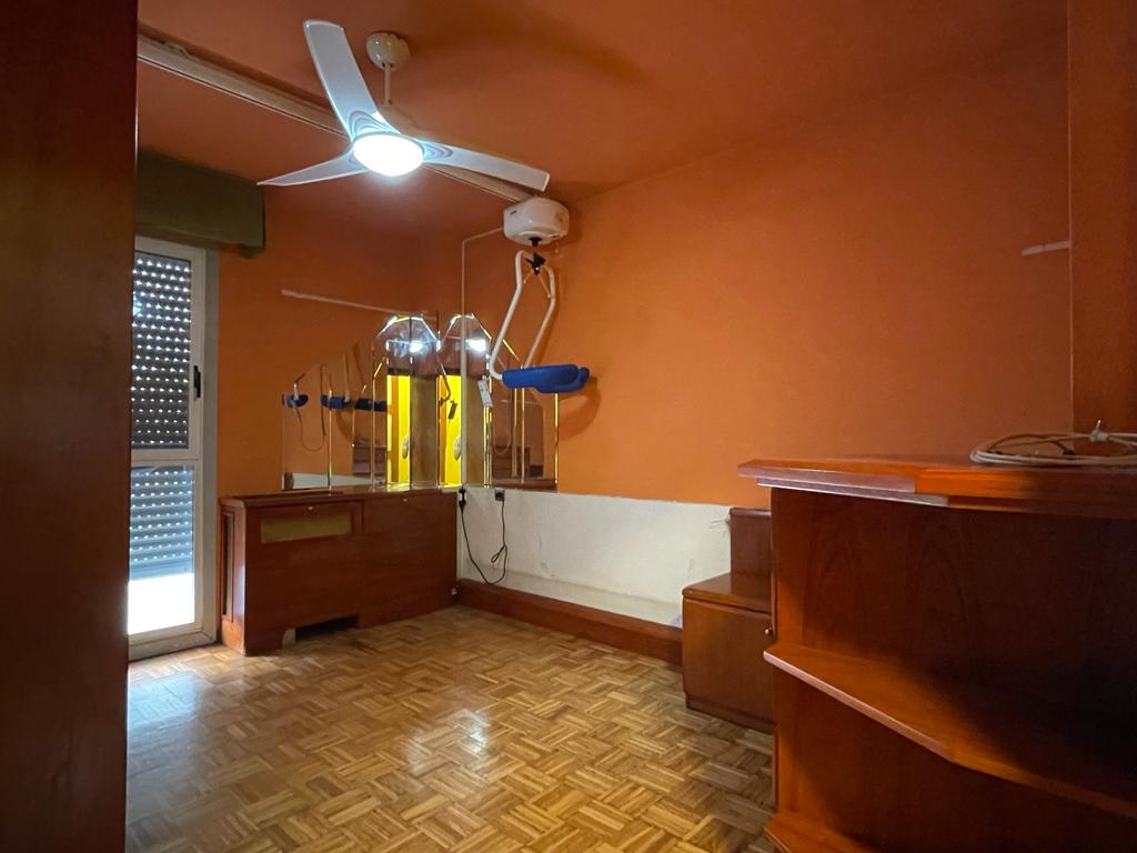 ¡Nuevo #antes y #después, by <a href="/BlancoMetro/">Blanco Metro</a>!

Hoy os traemos este bajo recién vendido en #Mendillorri: tras un #homestaging increíble, pudo mostrar todo el potencial que tenía y ayudar así a que sus nuevos propietarios vieran todas las posibilidades que ofrecía.

¿Qué te parece? 🤗