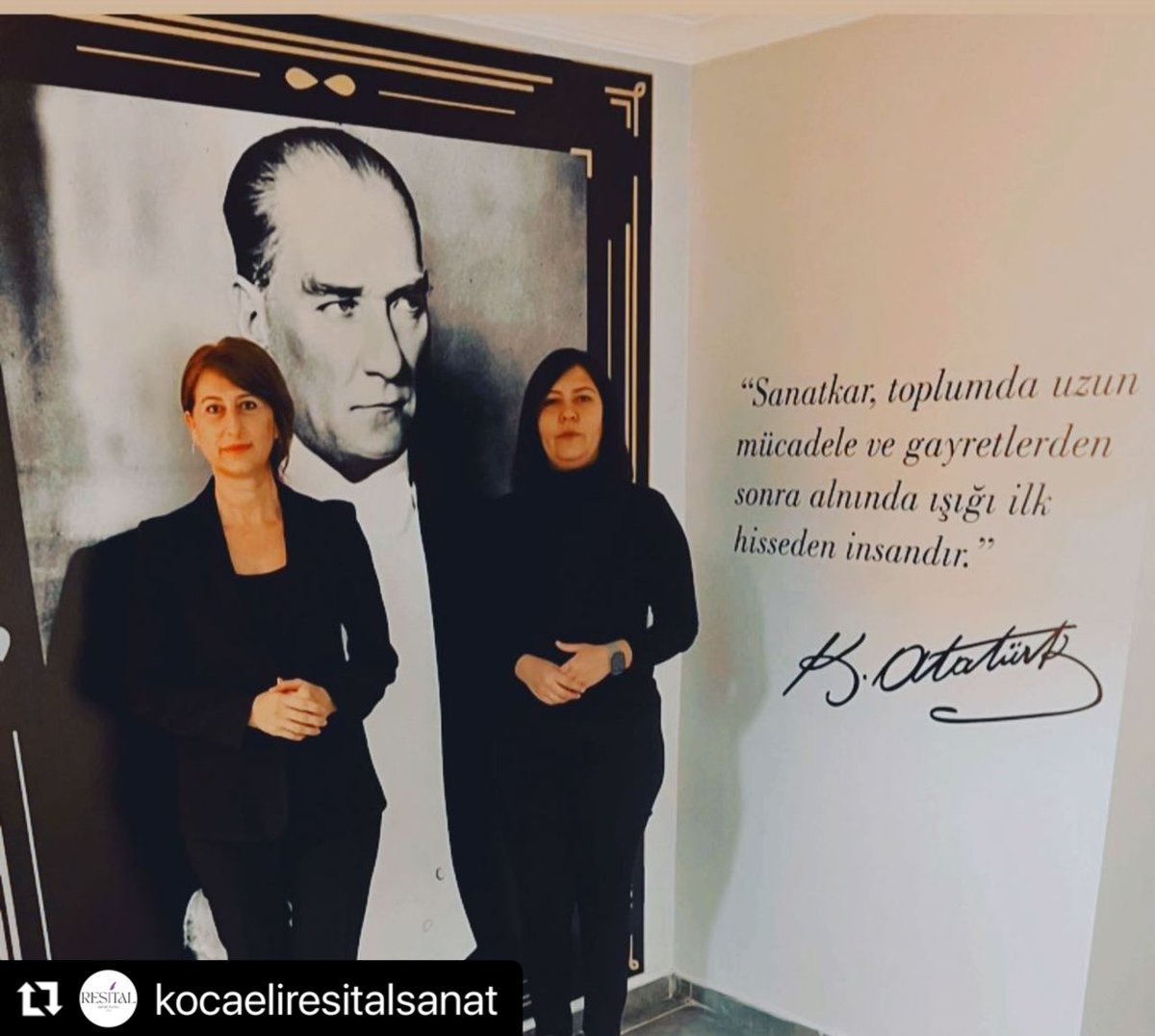 Cumhuriyetimizin kurucusu, ulusumuzun ilham kaynağı Mustafa Kemal Atatürk’ü aramızdan ayrılışının 84.yılında büyük bir özlem, sevgi, saygı ve minnetle anıyoruz. 
.
.
.
#kocaeliresitalsanat
#10Kasım