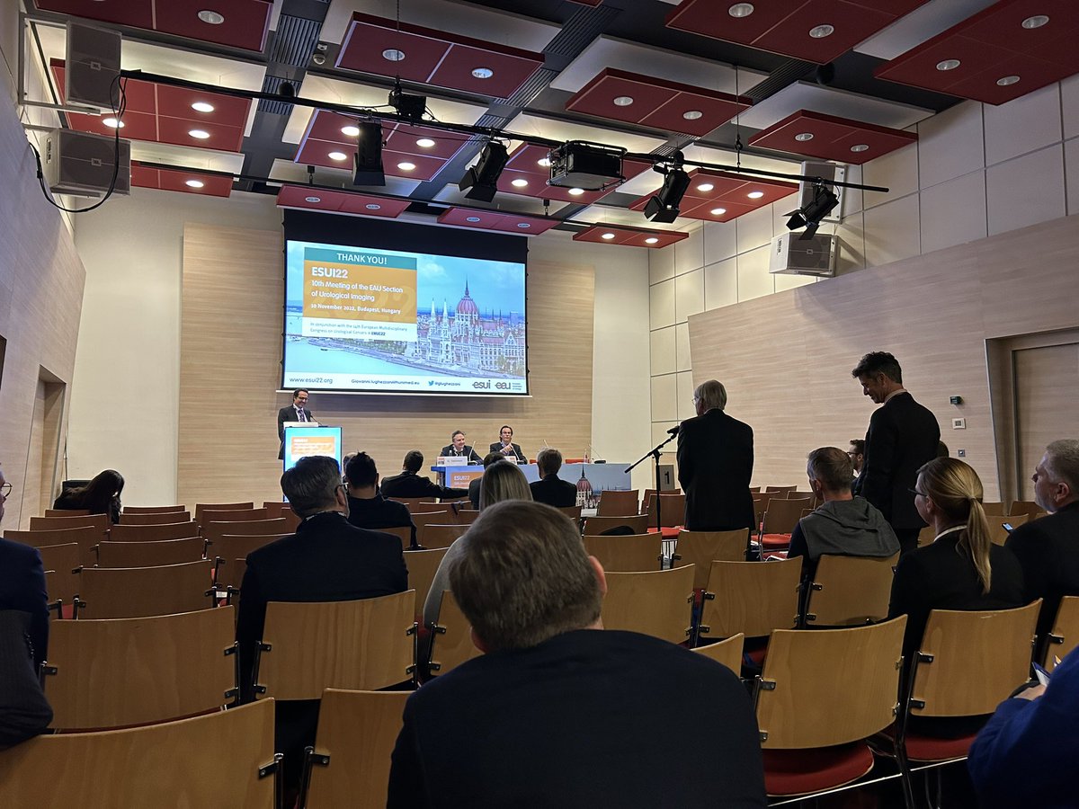 Uroweb's tweet photo. Some good discussions on quality control and new imaging technologies following @GLughezzani’s talk at #ESUI22 #EMUC22 https://t.co/amprm2g4iV
