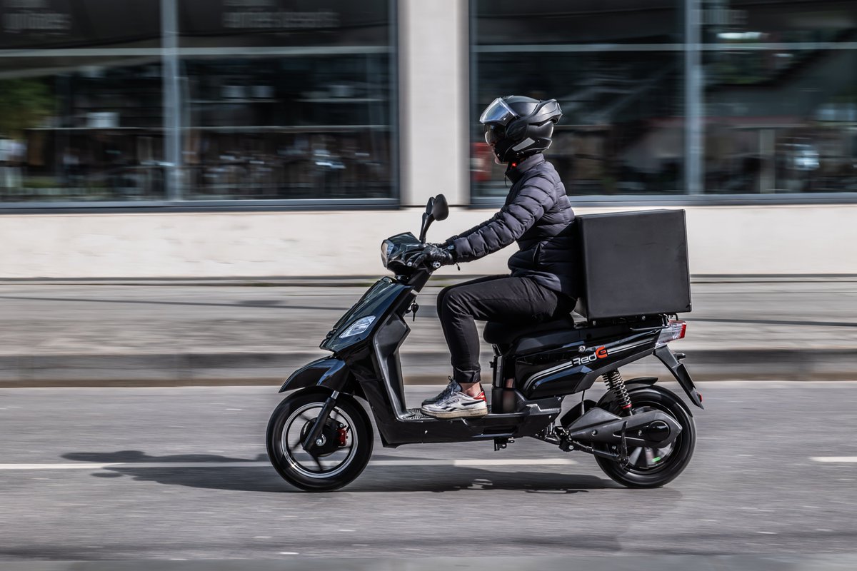 Red Electric tweet media