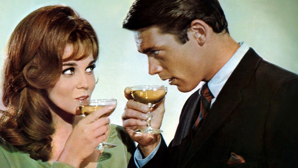 natashenka007's tweet photo. Du beau, du bon, du beaujolais ! 100% French tunes by DJ Natashka (me), Amsterdam 16 Nov, FREE! #zique https://t.co/GkKEamUM5l https://t.co/Sd6yvDoxE9