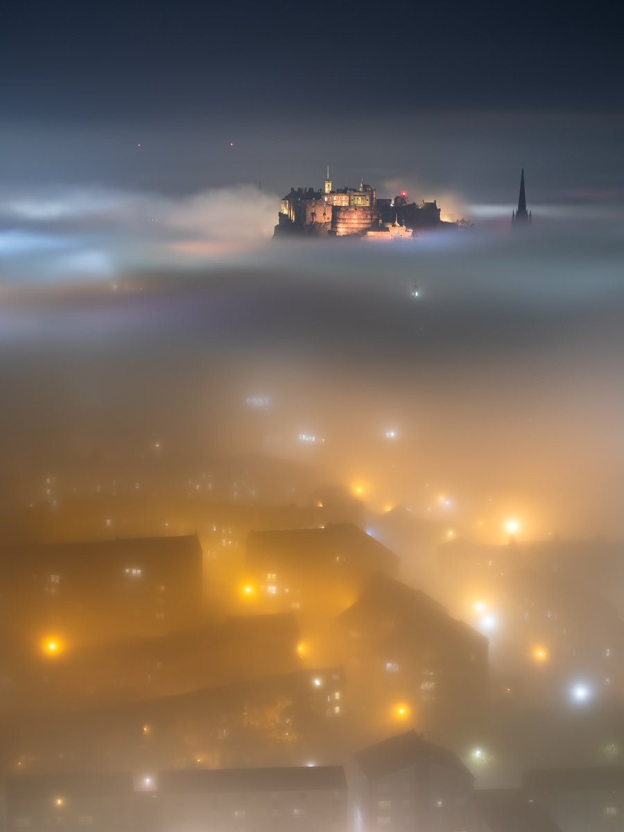 Incredible to think it’s 2 years since I posted this shot of @edinburghcastle, ‘Castle in the Clouds’. It had a fantastic response on Social Media and national press. Thank you! For a chance to win a 12x16 print simply retweet, I’ll select a winner in a few days! @VisitScotland