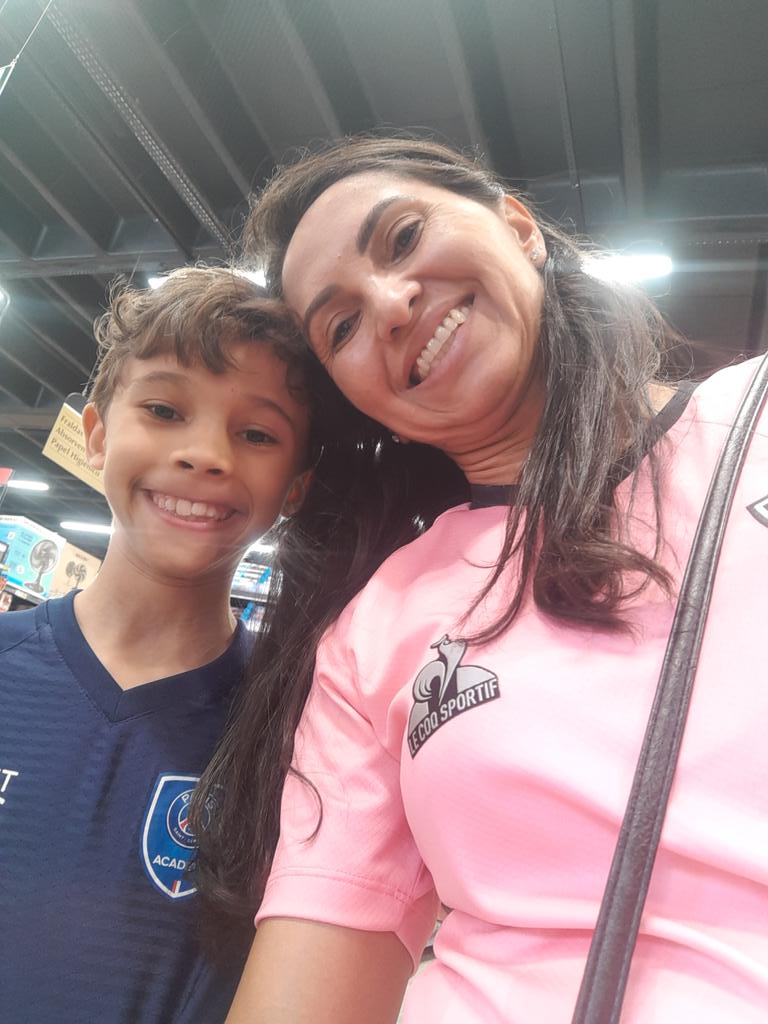Bom dia Cadu e Manu, hoje venho comemorar a vida. Aniversário do meu afilhado e sobrinho Lucca que faz 11 anos. #bdmg <a href="/cadualvim/">Carlos Eduardo Alvim</a>