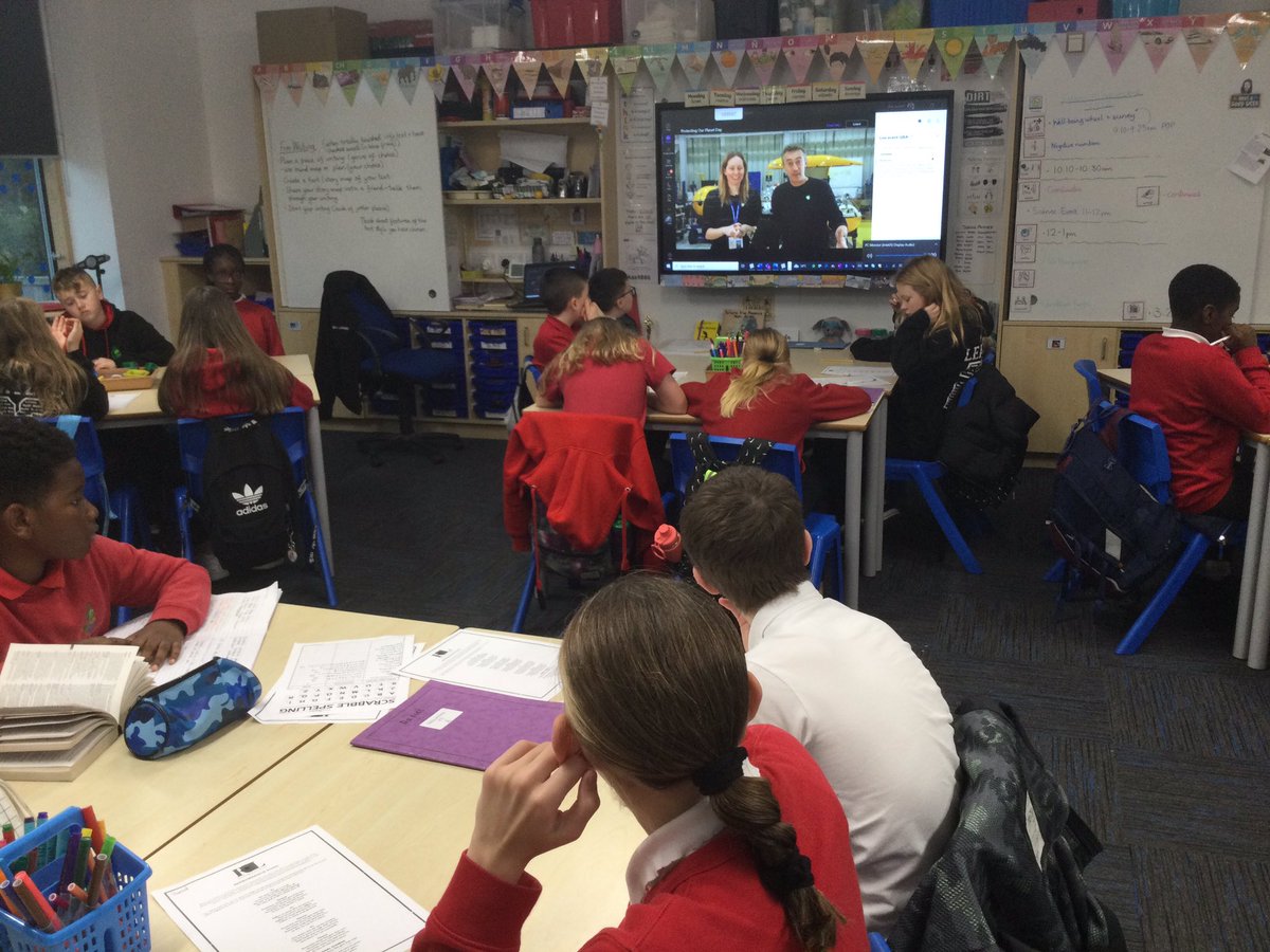 SchoolHillside1's tweet photo. #P7LHillside are tuned into @STEMLearningUK #POPD and are learning more about climate change and what’s happening at #COP27. @STEMedscot https://t.co/R4dzx6hu6y