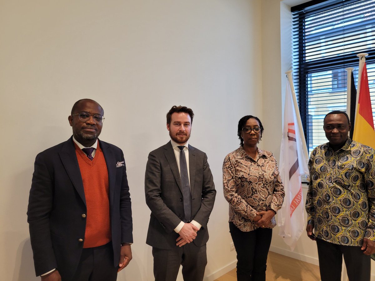 BeGhBusCouncil's tweet photo. This week BGBC President Mr. @ThomasDeBeule, Treasurer|Secretary Ms. @boamah_paulina had the honour to host a delegation from the Foreign Affairs Committee of the @GhanaParliament together with the Deputy Head of the Embassy of Ghana 🇧🇪🤝🇬🇭 at BGBC HQ in #Antwerp, #Belgium

#BGBC https://t.co/r26mHc3GOm