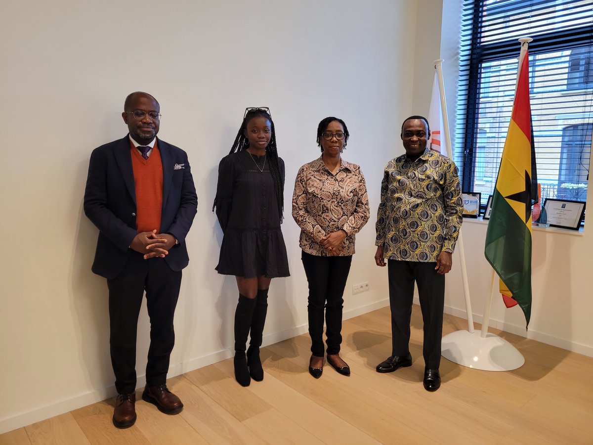 BeGhBusCouncil's tweet photo. This week BGBC President Mr. @ThomasDeBeule, Treasurer|Secretary Ms. @boamah_paulina had the honour to host a delegation from the Foreign Affairs Committee of the @GhanaParliament together with the Deputy Head of the Embassy of Ghana 🇧🇪🤝🇬🇭 at BGBC HQ in #Antwerp, #Belgium

#BGBC https://t.co/r26mHc3GOm