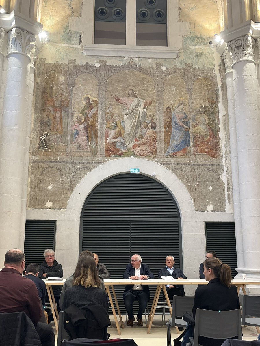 Lancement presse, aux Écoles d’Art de Riom, de la 17ème édition de RIOM VILLE D’ARTISANS à retrouver du 2 au 4 décembre 2022 à #Riom ! Avec <a href="/VilledeRiom/">VILLE DE RIOM</a> <a href="/RLV_agglo/">Riom Limagne et Volcans Agglomération</a> <a href="/TerraVolcana/">Terra Volcana, les Pays de Volvic</a> et Ateliers du Palais #art #patrimoine #rva