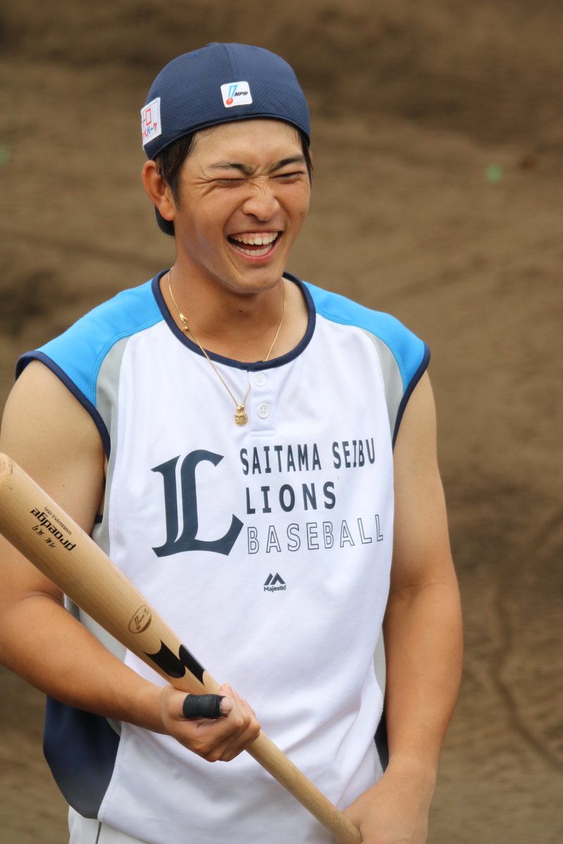 即出荷 埼玉西武ライオンズ 川野涼多 MAJESTICトレーナー フリース