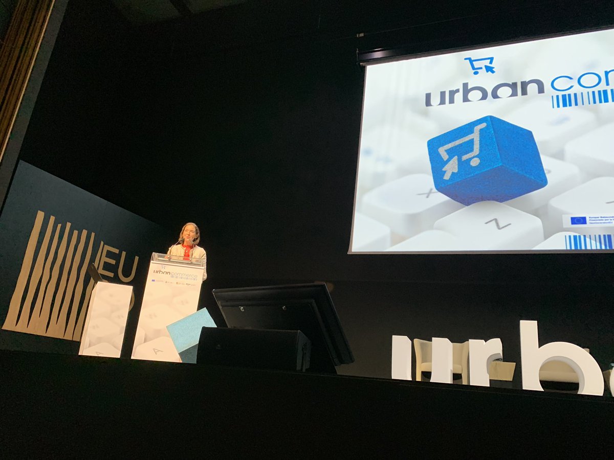 Reyes Maroto, ministra de Industria, Comercio y Turismo inaugura el Congreso #urbancommerce un foro de debate imprescindible para repensar el futuro del comercio urbano
