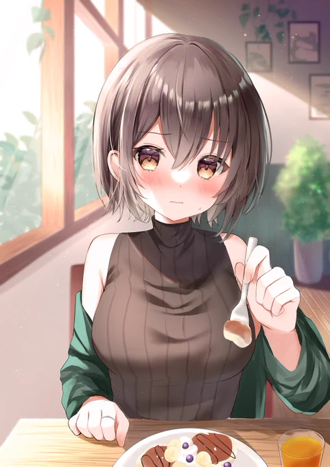 「は、恥ずかしいから早く食べてよ‥!」 