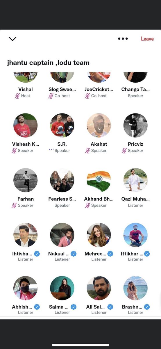 muneeblacklist's tweet photo. @IrfanPathan INDIANS GRACIOUSLY BASHING THEIR TEAM😂😂 https://t.co/9O0R3PhPuY