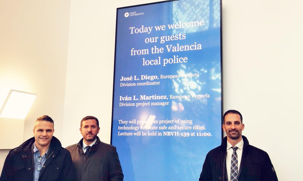 PoliciaLocalValència (@policialocalvlc) on Twitter photo Col·laborem amb la #Policia i Universitat policial de #Suècia
en diferents camps de recerca: #emergencies #AI #prevention #EUprojects #CommunityPolicing #Security
<a href="/polisen_sthlm/">Polisen Stockholm</a>
<a href="/polisen_umea/">Polisen Umeå</a>
<a href="/Polisen_Sverige/">Polisen nationellt</a>
@UmeaUniversity
👮🇪🇺🇸🇪
<a href="/s4allcities/">S4AllCities_H2020</a>
<a href="/stamina_project/">STAMINA Project</a>
<a href="/DarleneProject/">DARLENE Project</a> Col·laborem amb la #Policia i Universitat policial de #Suècia
en diferents camps de recerca: #emergencies #AI #prevention #EUprojects #CommunityPolicing #Security
<a href="/polisen_sthlm/">Polisen Stockholm</a>
<a href="/polisen_umea/">Polisen Umeå</a>
<a href="/Polisen_Sverige/">Polisen nationellt</a>
@UmeaUniversity
👮🇪🇺🇸🇪
<a href="/s4allcities/">S4AllCities_H2020</a>
<a href="/stamina_project/">STAMINA Project</a>
<a href="/DarleneProject/">DARLENE Project</a>