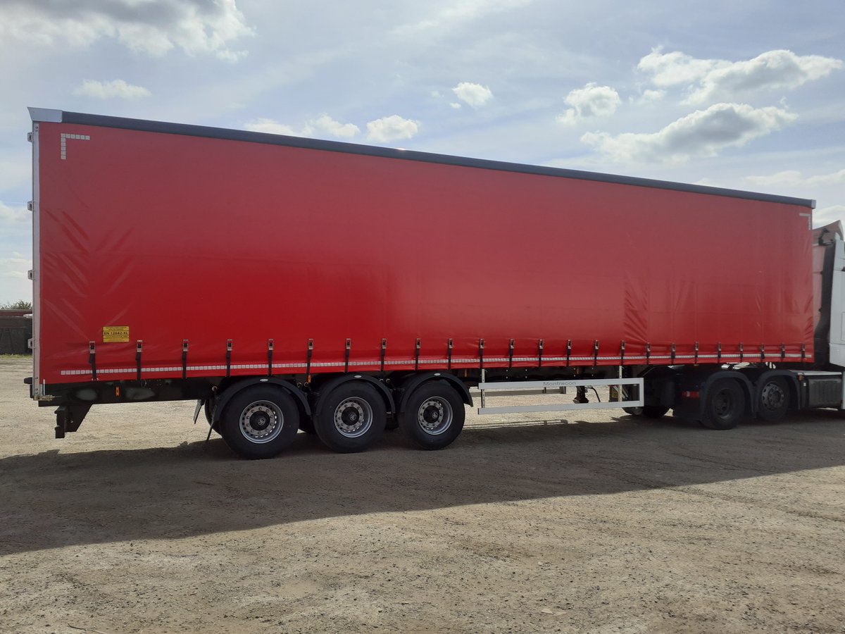 Leeds_Trailers's tweet photo. Health and safety remain our top priority at Leeds Trailers.
We regularly maintain and inspect our trailers, ensuring they fully comply with all UK legislation.
Please contact us for all your trailer needs for the rest of 2022 and into 2023.
https://t.co/c03bfkdaLG 
#TrailerHire https://t.co/8Jretppnjr