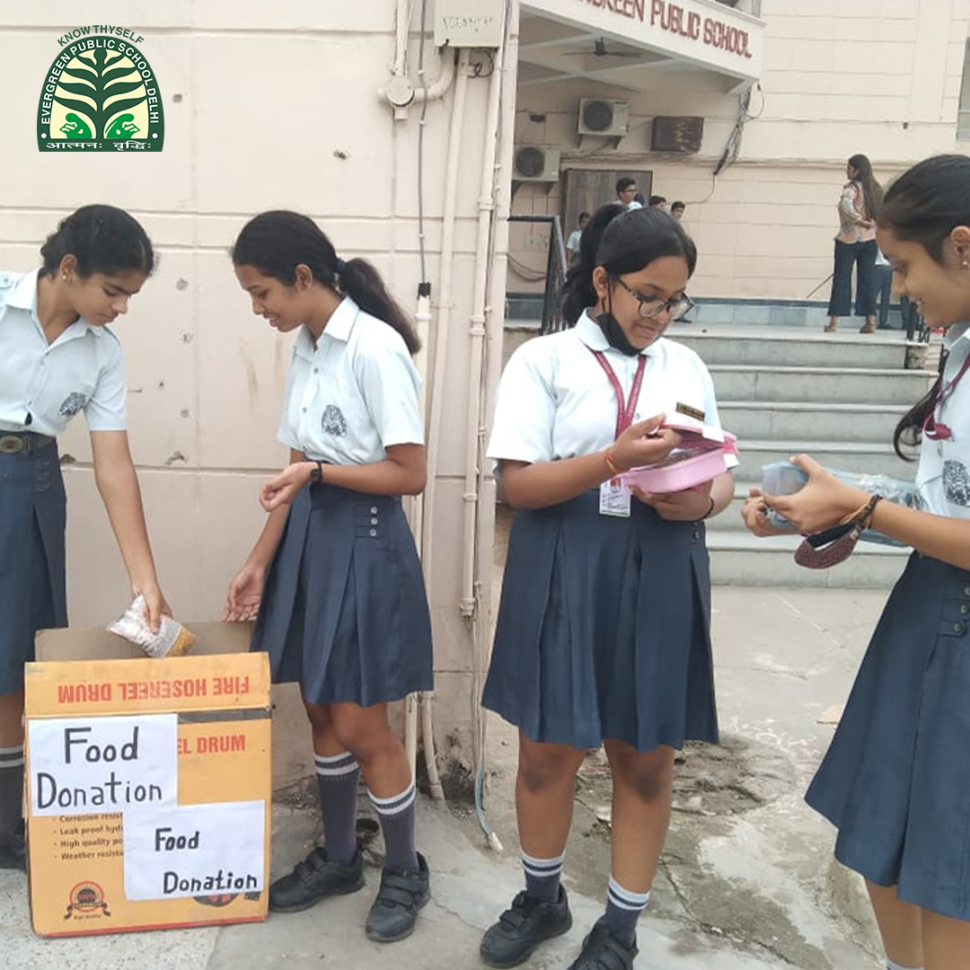 Priyanka_epsdel's tweet image. Donate Food Earn A Smile
A food donation camp was conducted as part of #InternationalExchangeProgram with Taiwan towards the SDG - Zero Hunger. Collected items were handed over to Roti Bank, an NGO.

#fooddonation #DonationbyEvergreenPublicschool #NGORotiBank