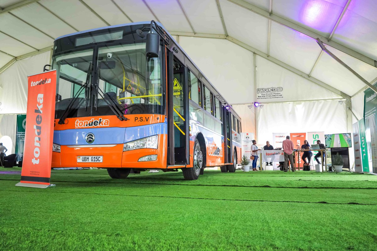 Tondeka3's tweet image. What do you know about Tondeka Buses?  
@MauriceMukiibi @EUlayeneza @KiiraMotors
 @GovUganda @kiirasupporters @DrMusenero @STIsecretariat @mildredtuhaise @ScintlUG @RobinahNabbanja @solomonking @k_ajuna @CamtechUganda @AyebareSolomon1