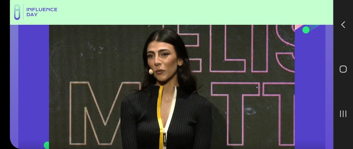 CarlaCarletta2's tweet photo. ✨️Giulia Salemi ✨️
#influenceday #prelemi https://t.co/sU6x6rNWHl
