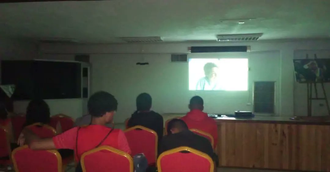 uptmaoficial's tweet photo. El Centro de Estudiantes organizó una actividad de proyección de películas en el Auditorio de la Uptma.

Un espacio abierto a la participación y disfrute de los estudiantes. https://t.co/d37ADhLskk