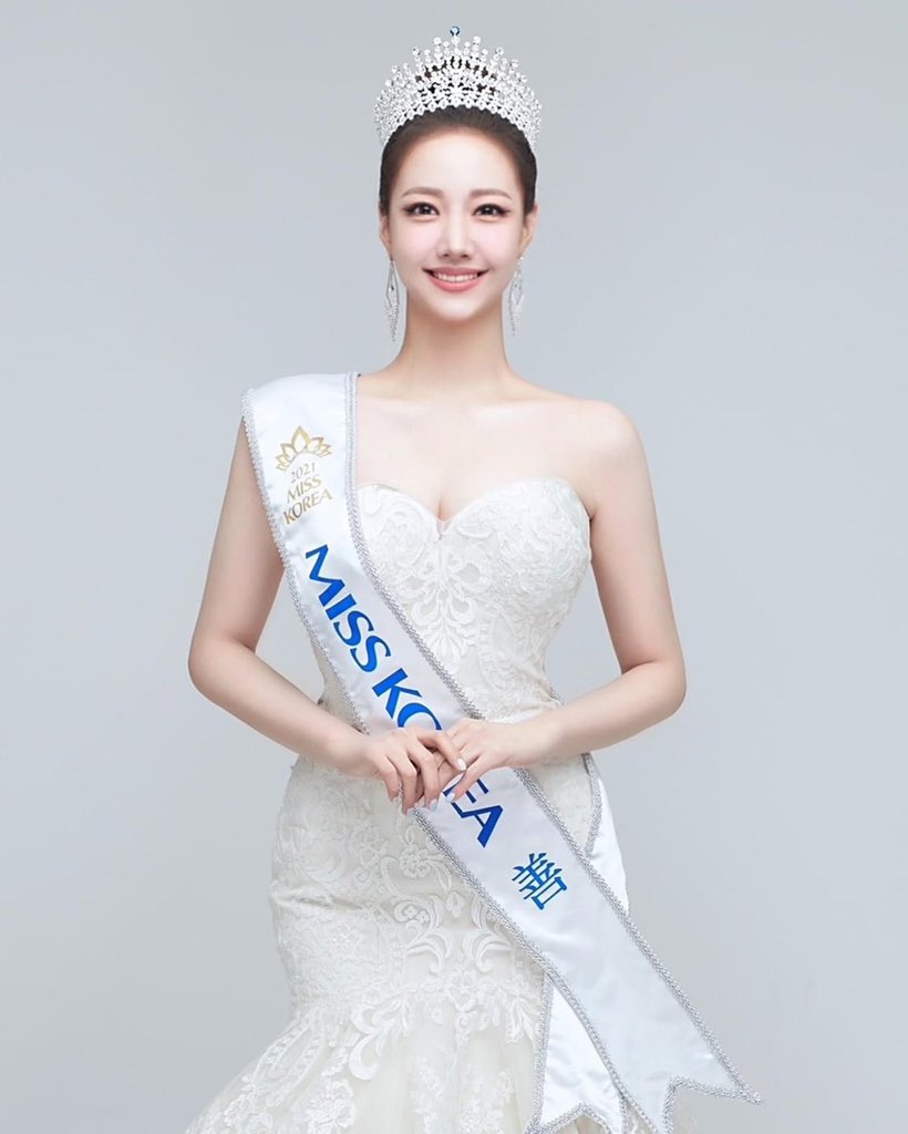 MissInterOrg's tweet photo. Sujin Kim (25) Broadcaster ๐ฐ๐ท
#MissInternational2022 #December13thInTokyo #MissInternational
๐๐๐๐๐๐๐ ๐๐๐ ๐๐ ๐๐๐๐!
https://t.co/FNgb5D0jKd https://t.co/DjYZO2fiZ2