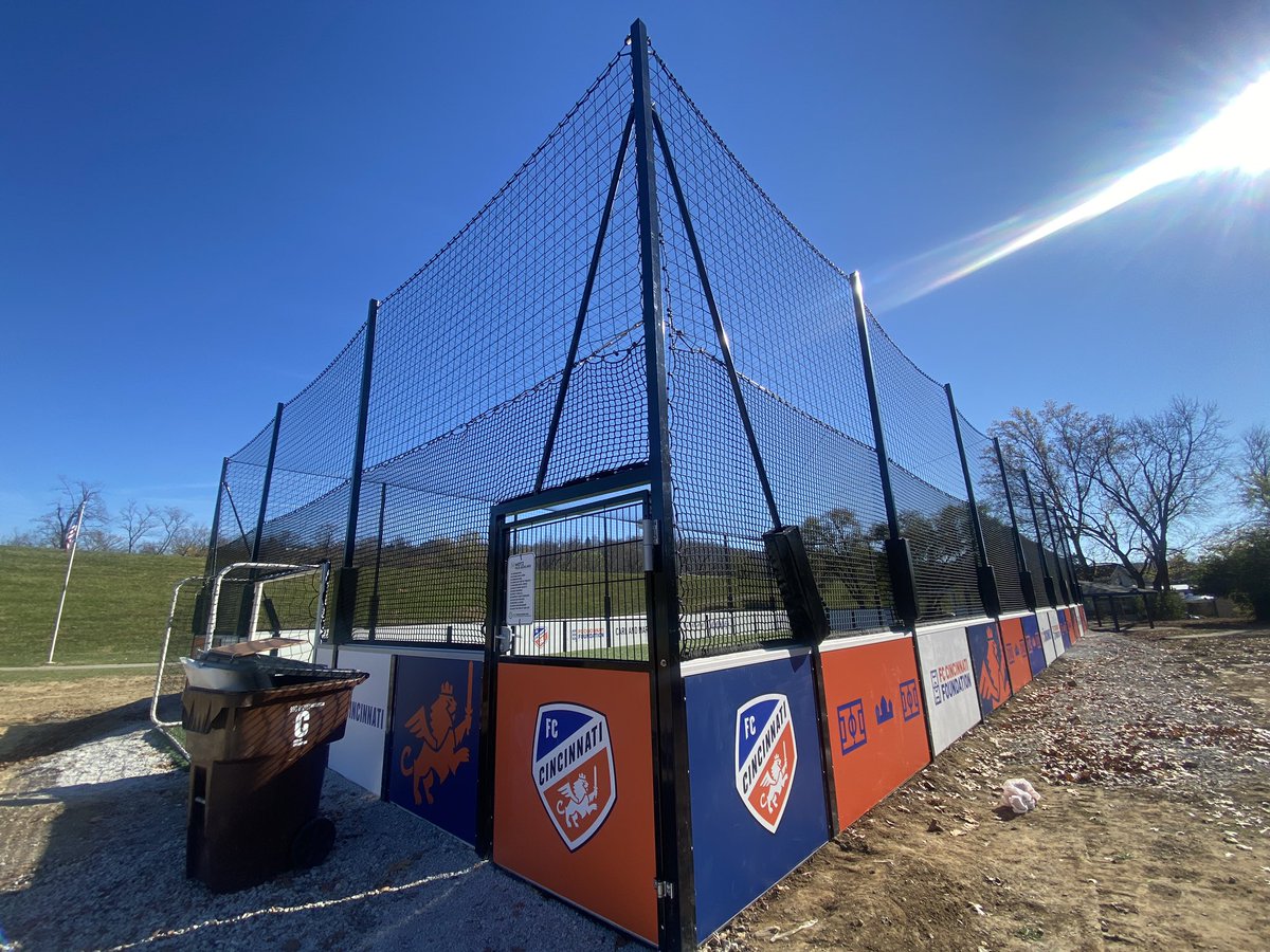 Meredith_Stutz's tweet photo. MINI-PITCH ⚽️ MEGA FUN

Check out the new free mini-pitch opening today at 1:00p in Covington at Austinburg Neighborhood Park. It’s the 1st FCC mini-pitch in NKY, 7th one so far in our area. FCC players will be helping to score “the inaugural goal!”

Ps Great rule list IMHO. https://t.co/mYOIWZ9AM5