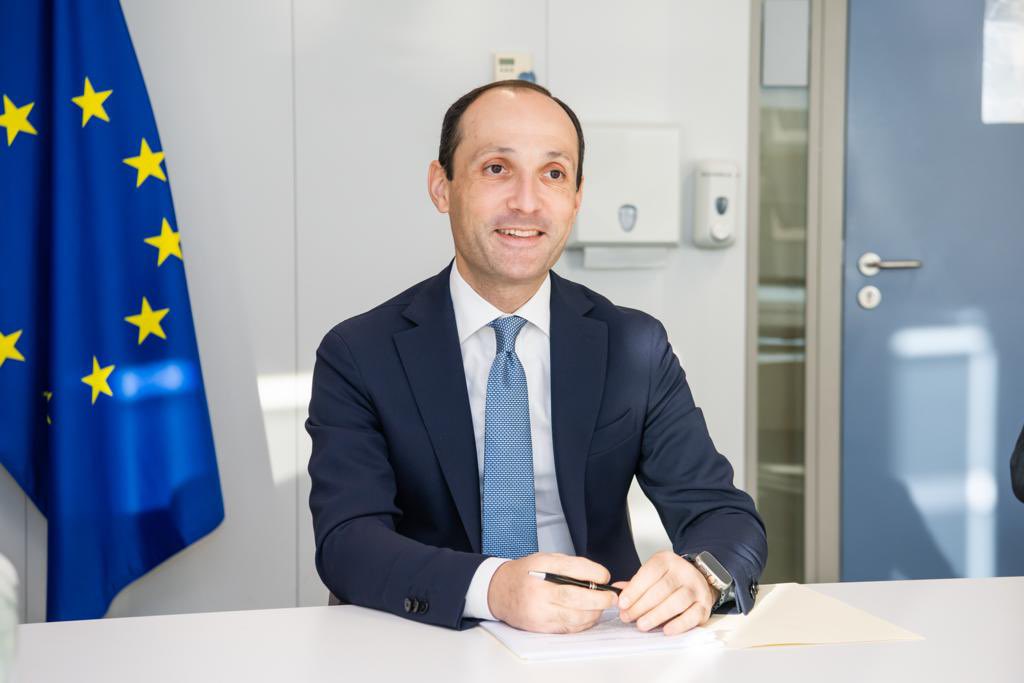 Good to meet Levan #Davitashvili,Vice PM &amp; Minister of Economy &amp; Sustainable Development of #Georgia,today in #Brussels.

Insightful discussions on #Georgia's progress on its #European path, the impact of the war in #Ukraine on🇬🇪 &amp; the country's post-pandemic #economic recovery.