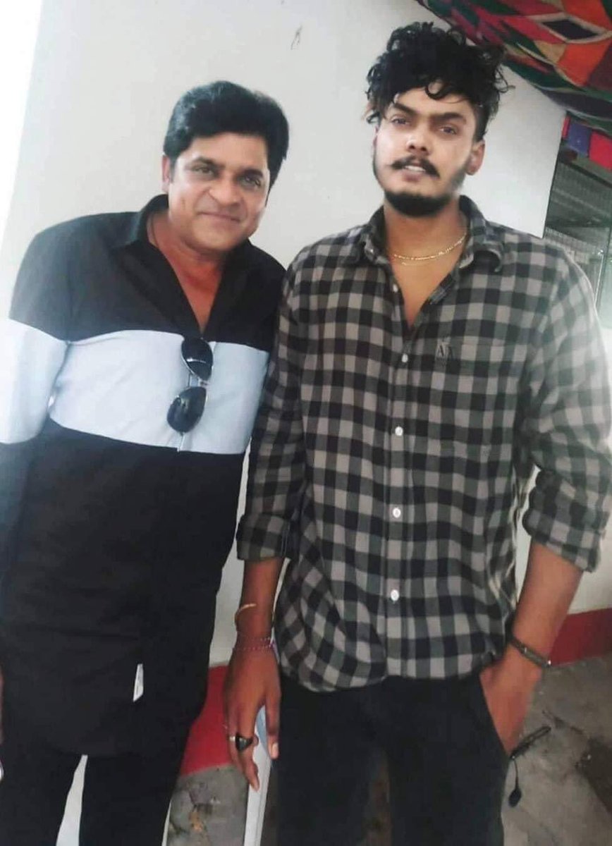 mahesh17kumar's tweet photo. Congratulations Ali brother for taking charge to AP electronic media advisor 💐 belated

#ActorAli #apelectronicmedia #advisor #maheshmachidi #StarMaa #trending #AndhraPradesh #PoliticalNews #YSRCongressParty.  @MaheshMachidi17 @ysr @ysjagan @TODAYshow https://t.co/DljoI9COcA