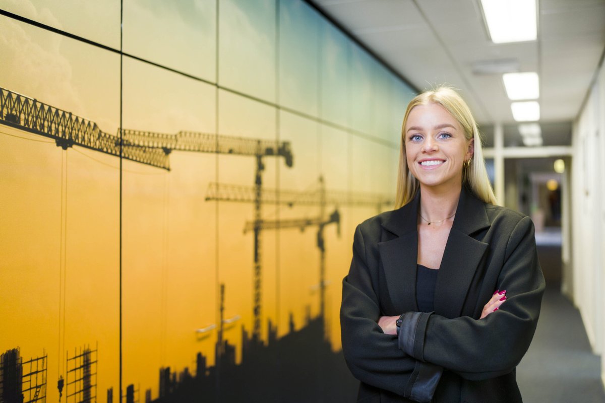 Als je na je afstuderen niet weet welke functie goed bij je past, dan biedt een #traineeship mogelijkheden! Ilse Meijer ervaart het bij <a href="/VanWijnenGroep/">Van Wijnen</a> in #Gorredijk. Je leest het hier: sowo.kr/bw3fR5DD
