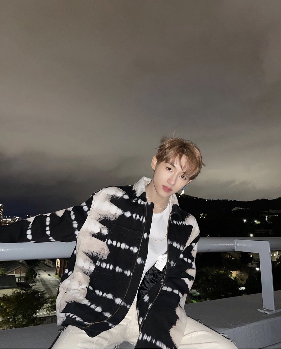 ethereaIyun's tweet photo. 🌌🖤 https://t.co/zxT125wGVO