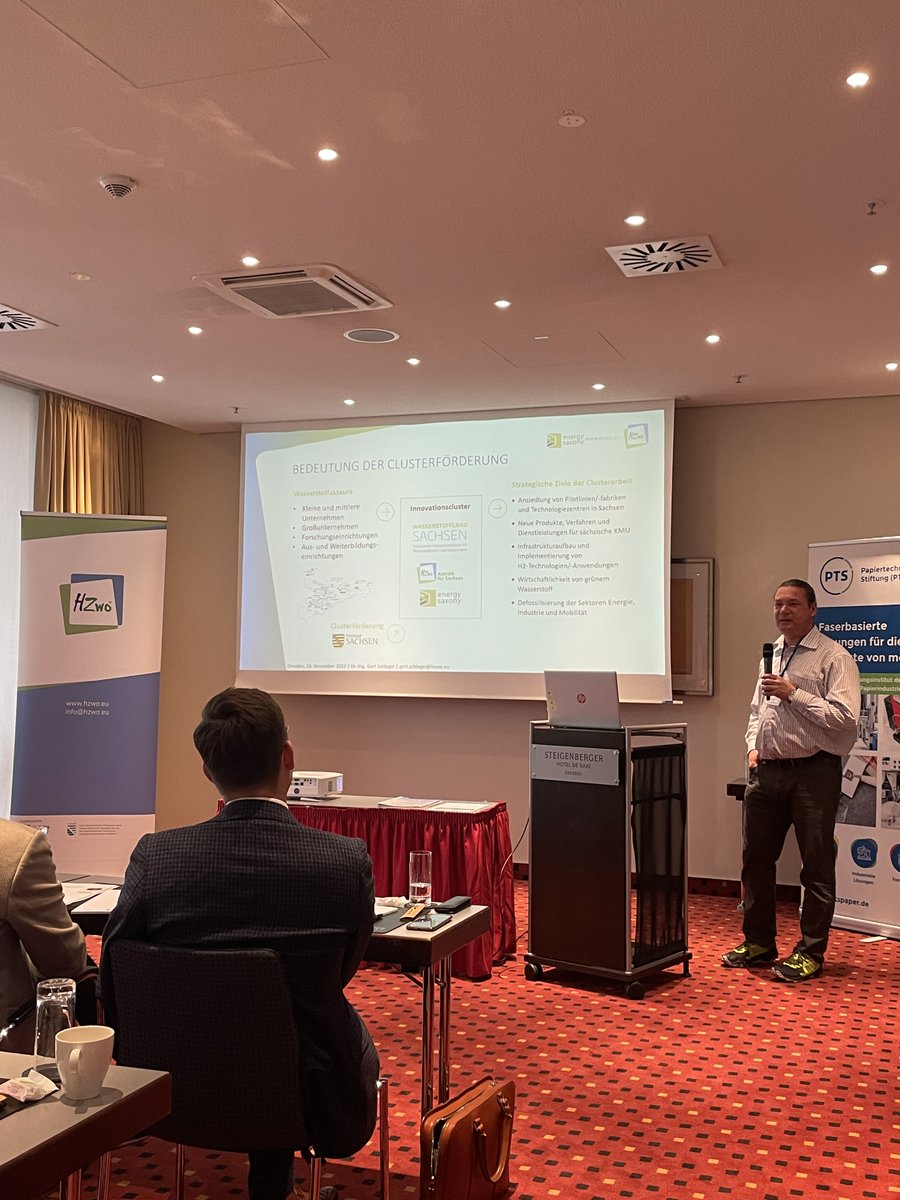 𝐏𝐚𝐩𝐞𝐫 𝐟𝐨𝐫 𝐏𝐨𝐰𝐞𝐫 ▶️PTS Konferenz gestartet! 𝐌𝐮𝐥𝐭𝐢𝐟𝐮𝐧𝐤𝐭𝐢𝐨𝐧𝐚𝐥𝐞 𝐒𝐩𝐞𝐳𝐢𝐚𝐥𝐩𝐚𝐩𝐢𝐞𝐫𝐞 𝐟ü𝐫 𝐝𝐢𝐞 𝐄𝐧𝐞𝐫𝐠𝐢𝐞𝐰𝐞𝐧𝐝𝐞: Experten + papiertechnologische Plattform + Energiewende🔋Beispiel: bit.ly/3EksI9j
🤝HZwo: hzwo.eu