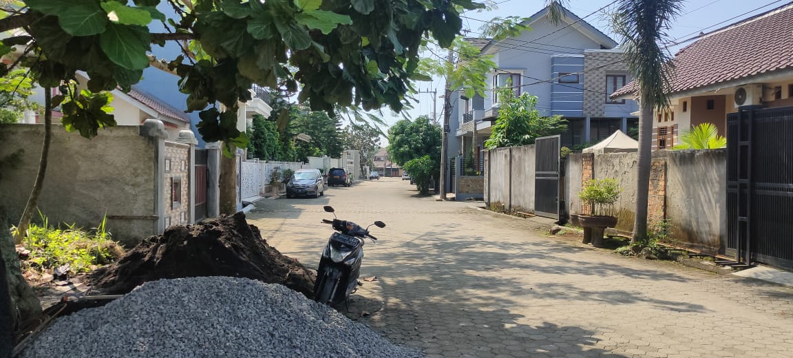 rizeLind's tweet photo. "Pura Cibubur Indah"
SHM
Row jalan depan rumah 10 m
Di dalam komplek perumahan

Bonus:
- Free pajak
- Kanopi Kaca
- AC masing2 ruangan
- Smart home
- Kanopi kaca belakang

Dekat akses Tol Cijago &amp; Jagorawi
Harga 2.499.999.000
CP 081226578819

⬆️ part 2
#bangunrumah #rumahidaman https://t.co/mnNrK4pxML