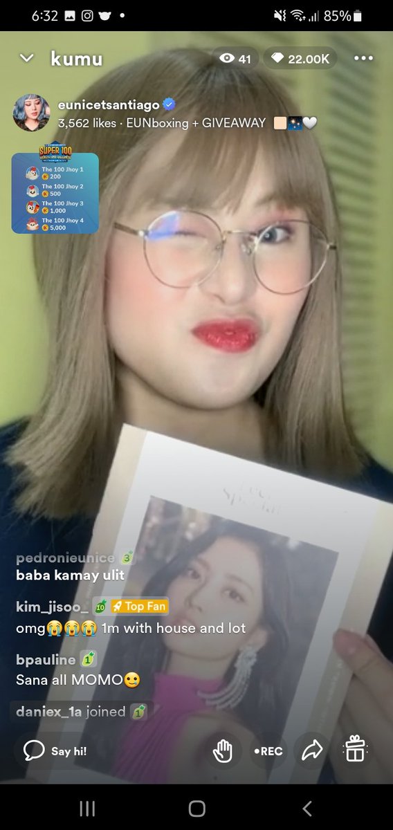 enchousiastt's tweet photo. Ate @eunicetsantiago pulls💜 Watch her live sa @kumuPH 
https://t.co/m6763ydGuz https://t.co/QUZgeu6SUH