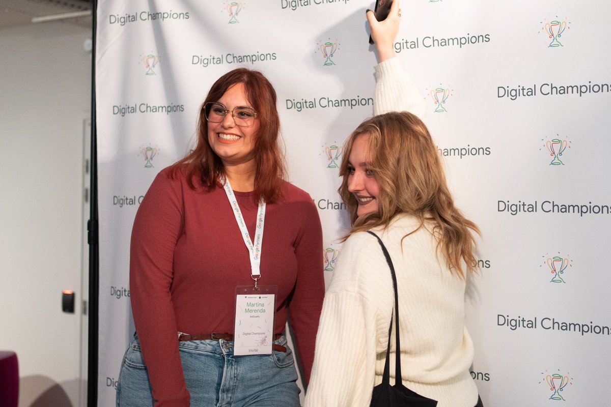 Ad_Quality's tweet photo. #Digitalchampions 🏆🎉

L'agence AdQuality était présente à la remise des diplômes des Digital Champions organisée par Google, accessible qu'aux meilleures agences ! 🤩

#AdQuality #agencedigitale #marketingdigital #digitalagency #Groupebae #google https://t.co/5IcBerDgDM
