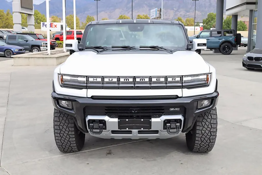 UsaAutoImport's tweet photo. Os presentamos una de las novedades más increíbles disponibles actualmente en Usa Auto Import: ¡el GMC Hummer EV 2022 ya está aquí!

#hummerev2022 #hummer #GMCHummerEV2022 #usaautoimport #americancar #americancarspain #importedcar #madrid # https://t.co/4SdjA8apZI
