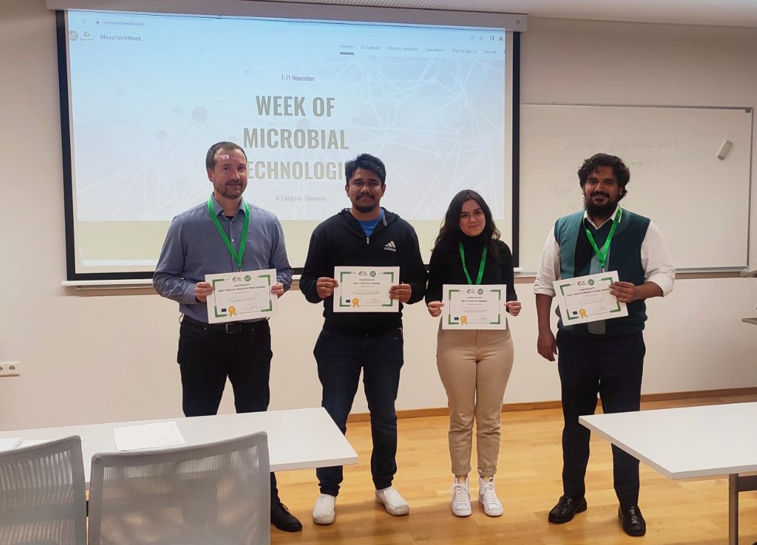 SurfBio_Hub's tweet photo. Congratulations to the winners of the poster session awards!🏅
📷: Sandra de la Parra (UBU) and Allwin Mabes Raj (JSI) won the Best Poster Awards + Aqib Hassan Ali Khan (UBU) and Stephan Hilpmann (HZDR) won the Best Poster Presentation Awards.
Thank you all for participating! https://t.co/pRYiuk2oJq