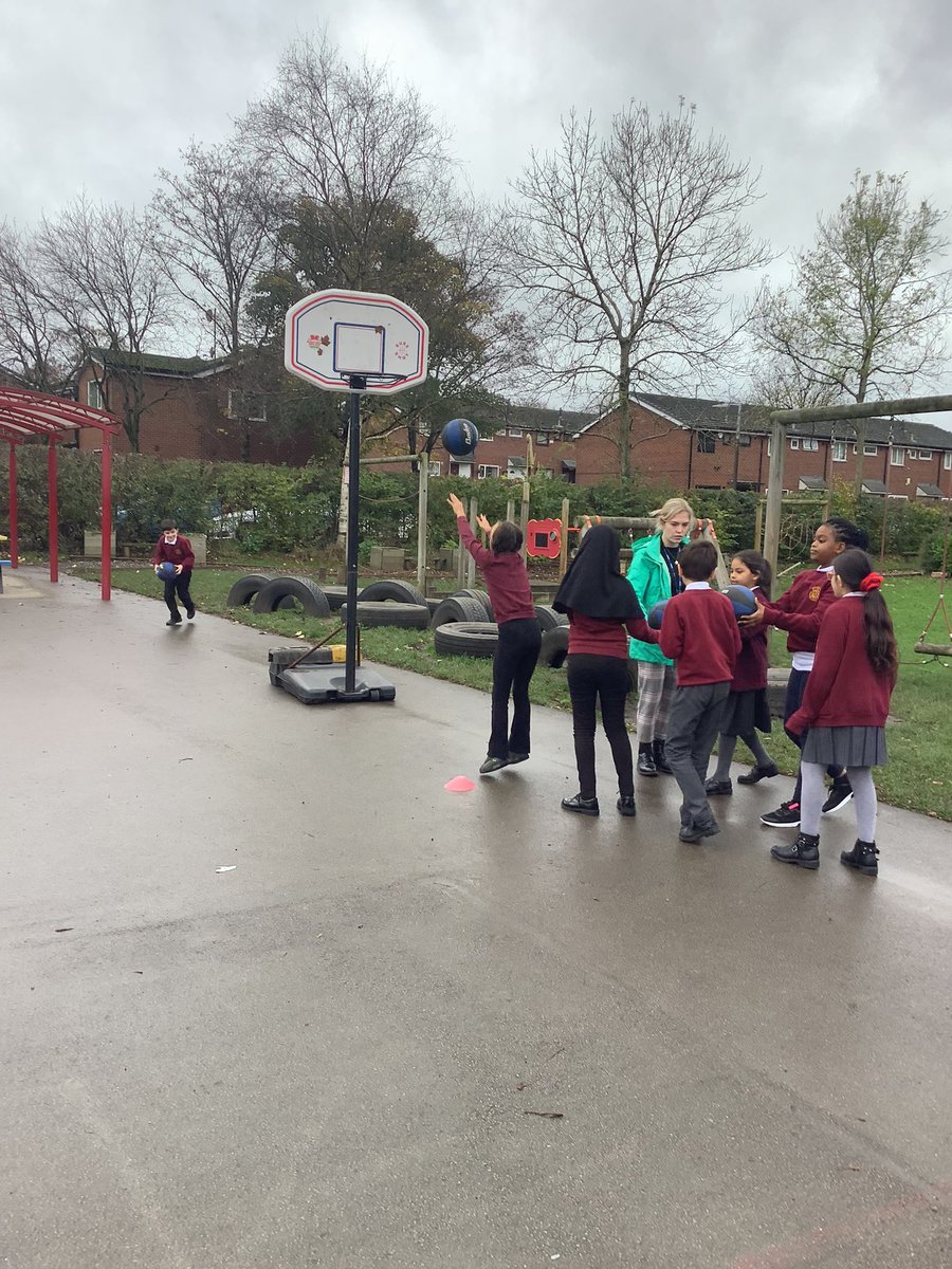 Y5 having lots of fun completing their 100 penalty shoot outs and 100 shooting hoops to raise money for Ton for Tom. Well done Y5!