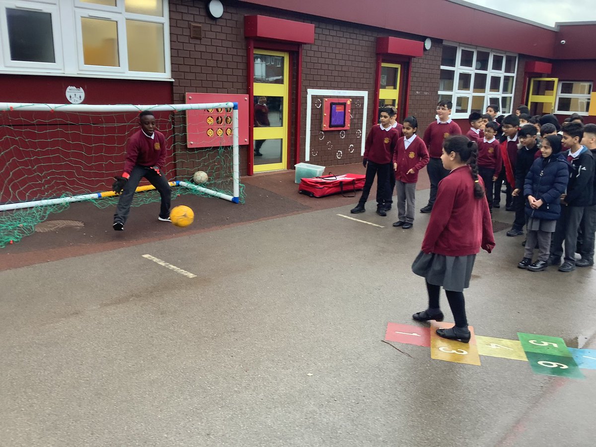 Gaskell PE tweet media