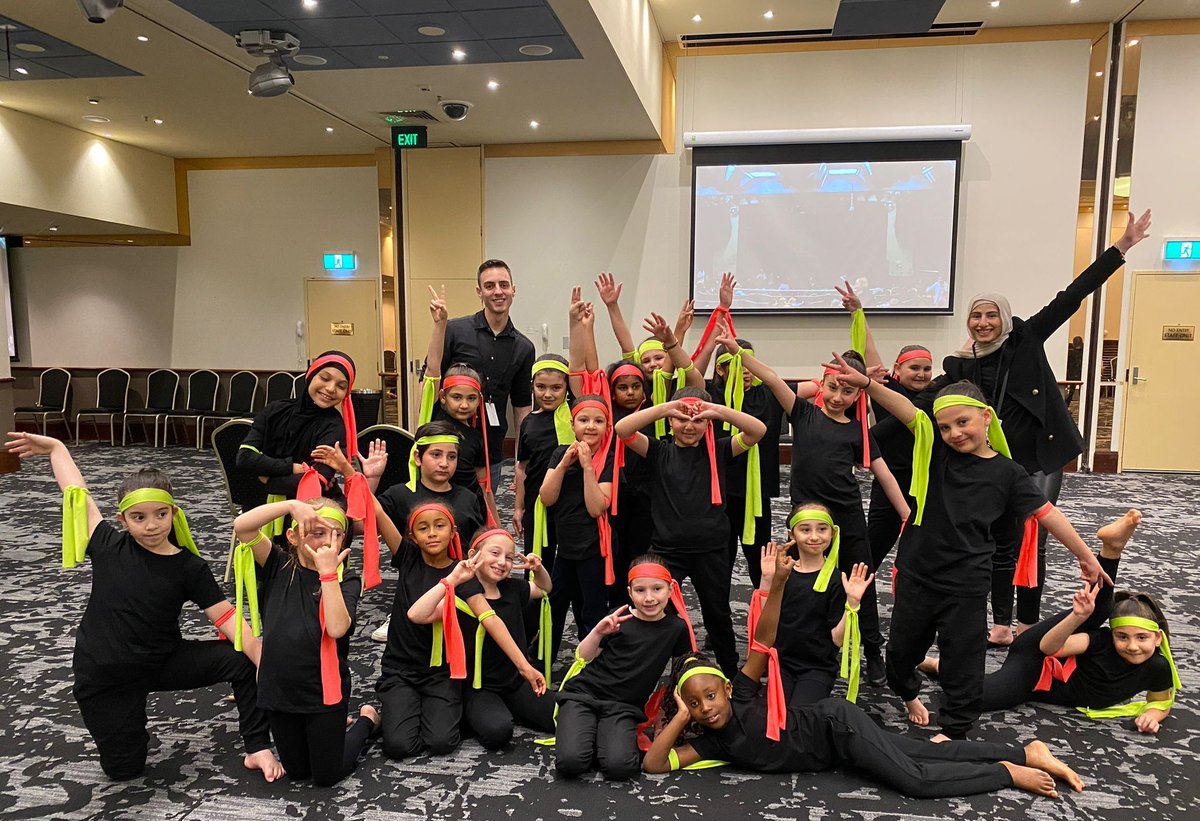 WattawaHtsPS's tweet image. Last night, our senior &amp;amp; junior dance groups wowed the audience at the Bankstown East Hills District Dance Festival. So proud of our wonderful students! TY to our amazing ts for their dedication throughout the year. Memorable memories were definitely created! #Dance #wattateam