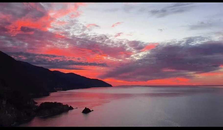 Conv_Monterosso's tweet photo. RITIRO SPIRITUALE DAL CONVENTO partecipa online con ZOOM
12 e 13 novembre "Aver cura della casa comune l’impronta di Dio nel creato. Da padroni a custodi"  Relatore: fra M. Jöhri già ministro generale ofmcap 
Per partecipare manda una mail a: conventomonterosso@gmail.com https://t.co/EplfsC3Pfw