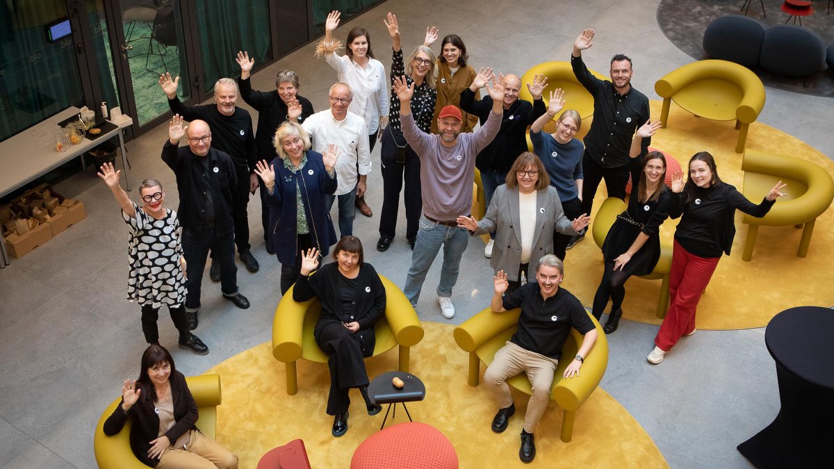 What is the future of design policy and design’s role in democracy?

Piotr discusses this with the design community at the <a href="/BEDANetwork/">BEDA</a> Design Forum in Kaunas.

Find out more: pdr-research.com/news/design-fo…

#designpolicy #BEDA #policymaking