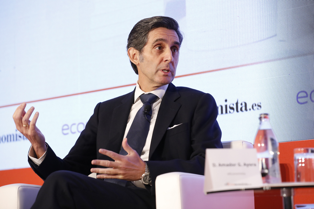Telefonica's tweet photo. 🗣️ @jmalvpal: “La tecnología no tiene límites, pero debe tener principios”

#AgoraPalleteeE https://t.co/VY3bn3AHMK
