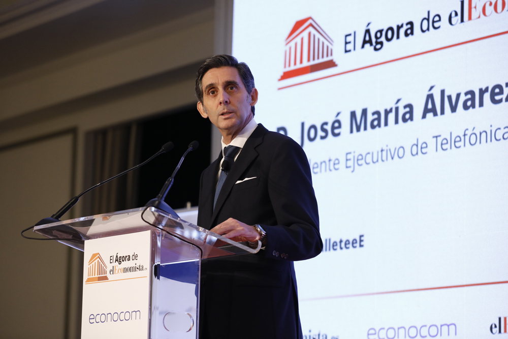 Telefonica's tweet photo. 🗣️ @jmalvpal: “La tecnología no tiene límites, pero debe tener principios”

#AgoraPalleteeE https://t.co/VY3bn3AHMK