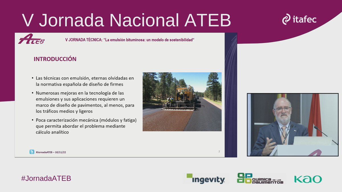 BardasaGen's tweet photo. Quién me iba a decir a mí que casi en 2023 iba a estar escuchando a @AlbertoBardesi explicar el AASHTO '93, y nada menos que aplicado al dimensionamiento de firmes con técnicas con emulsión... y es que los métodos analíticos "resbalan" en este asunto.

#JornadaATEB https://t.co/sOaNIvybac