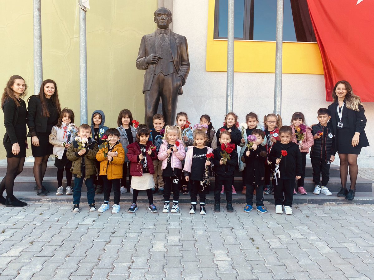 İlelebet Atamızın İzindeyiz ♾ 
<a href="/dogakolejibuca/">DOĞA KOLEJİ BUCA KAMPÜSÜ</a> <a href="/KvancBarlas/">Kıvanç Barlas 🇹🇷</a> <a href="/uckardbuket/">Buket</a> <a href="/figentas84/">Figen Taş</a> <a href="/esrasert1979/">Esra Sert</a>